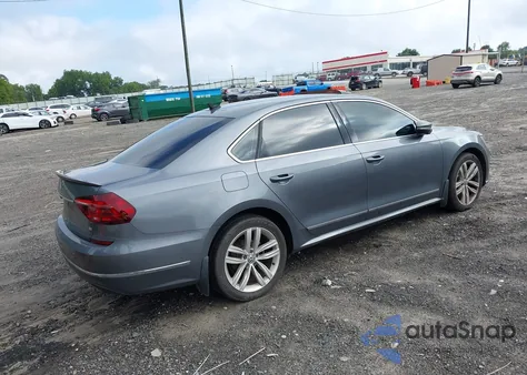 2018 Volkswagen Passat 2.0T Sel Premium из США, поврежденный, VIN 1VWCA7A32JC002003